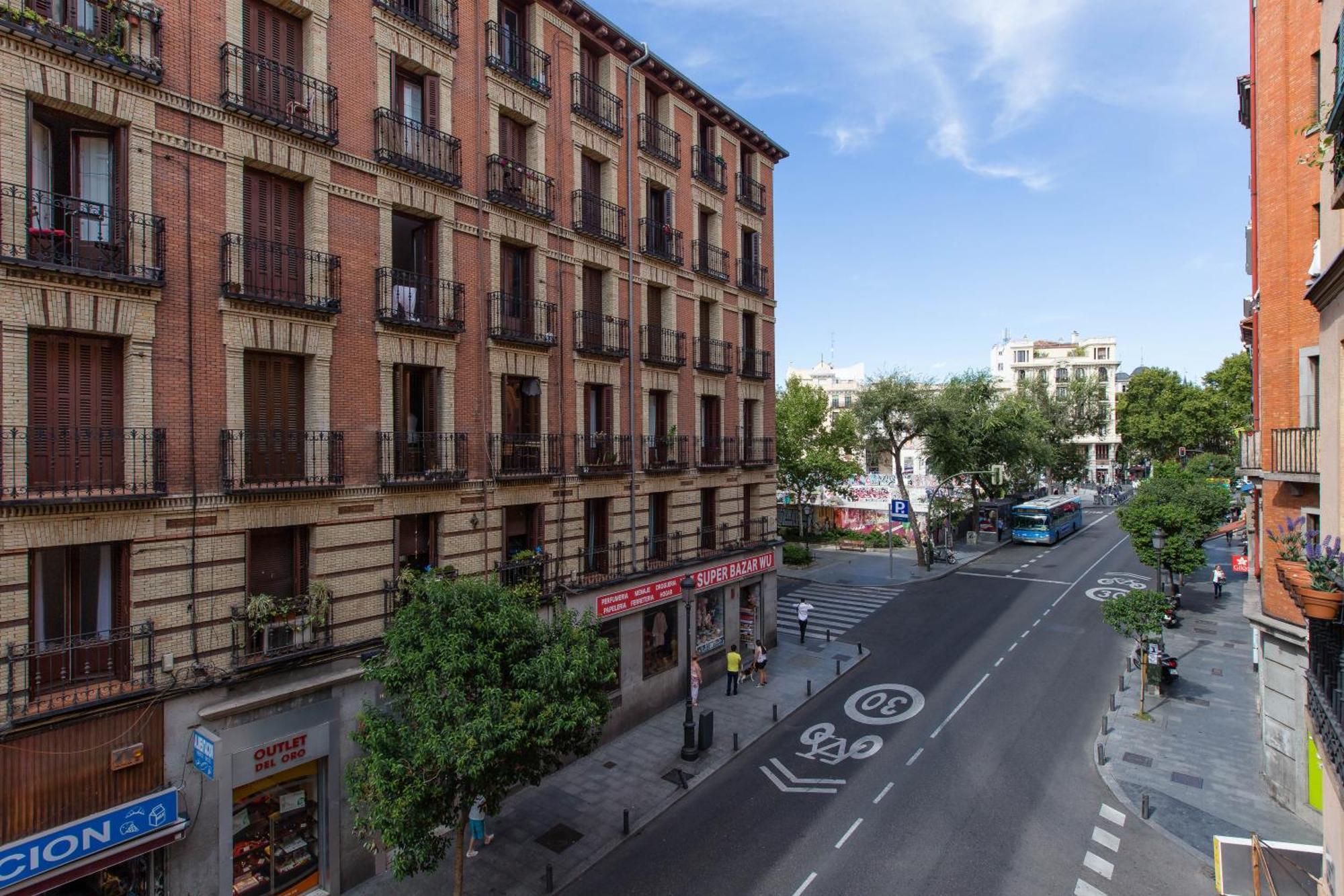 Apartamento Temporada Madrid Exterior photo